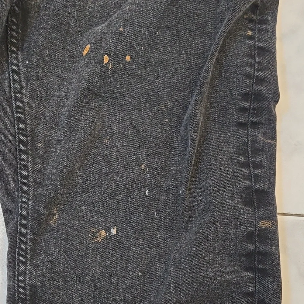 Men's DKNY Jeans - Picture 5 of 15